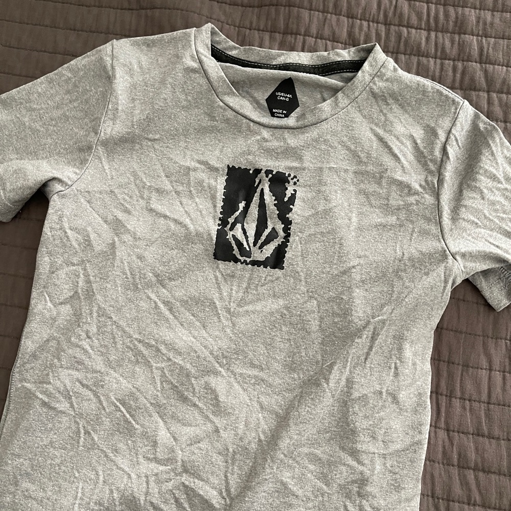 Volcom rashguard